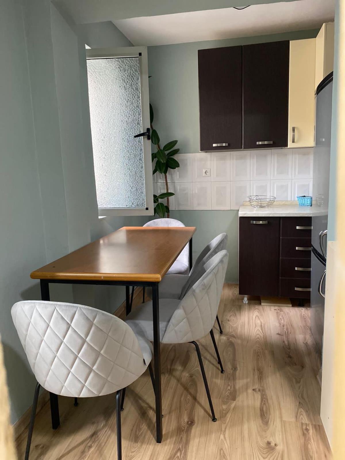 Itan'S Apartments Tirana Zewnętrze zdjęcie